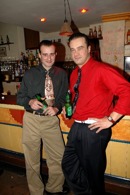 min 2006 11 21 latino 111